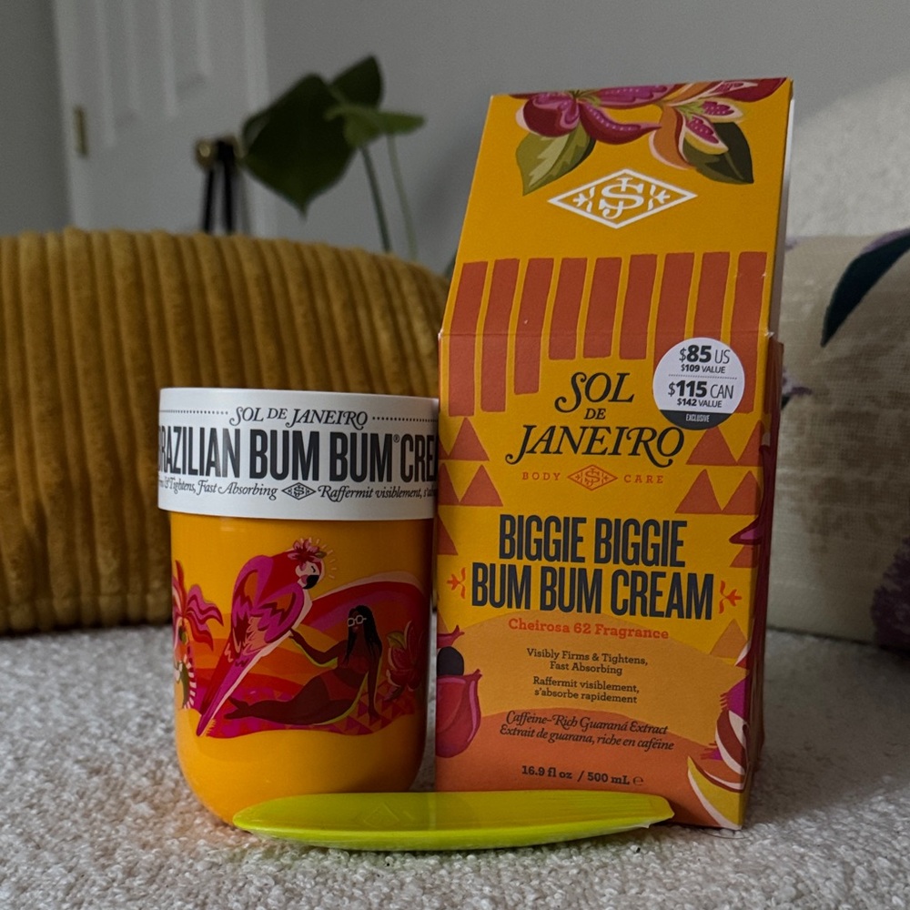 NWT! ✨ Sol de Janeiro Biggie Biggie Bum Bum Cream - 16.9oz Value Size
